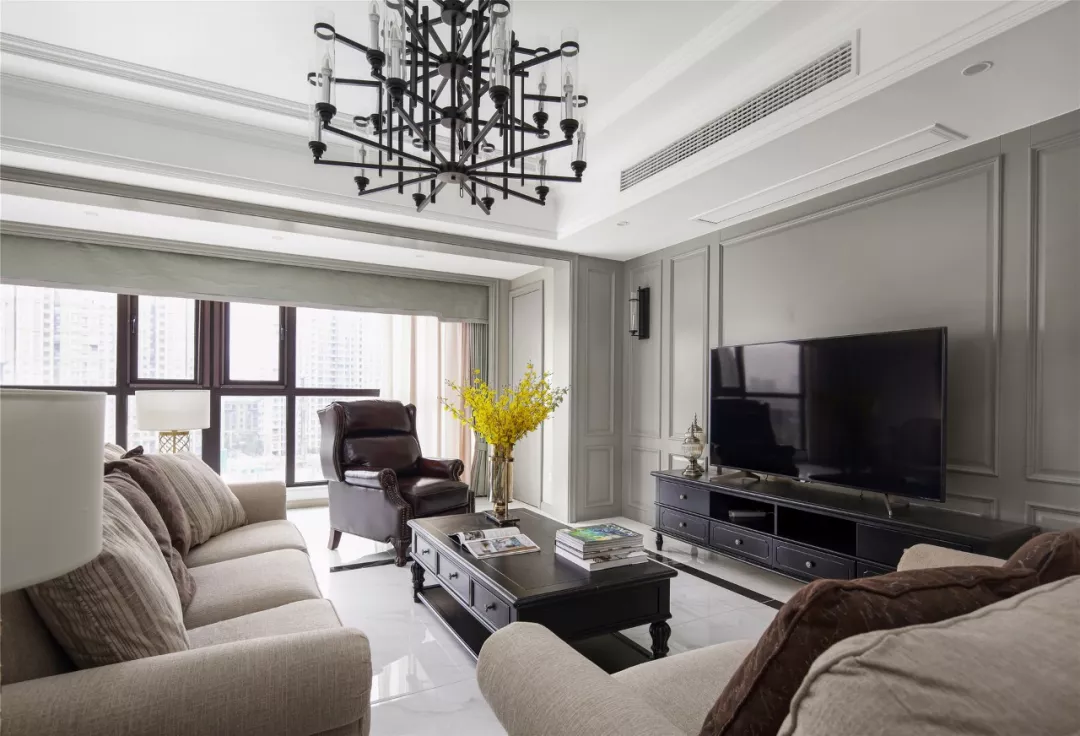 乳膠漆、石膏線背景墻